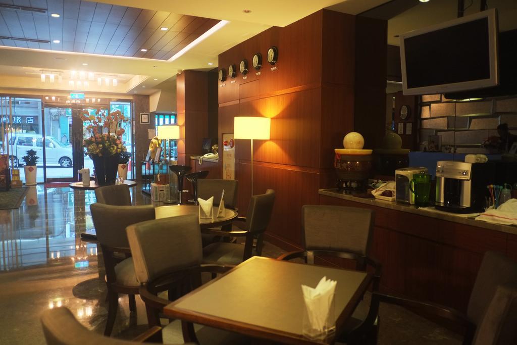 טאיפיי Tokyo International Hotel מראה חיצוני תמונה